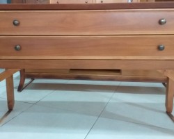 Aparador Mod. Roveri - CL-8015 135x40x82 Aparador Mod. Roveri - CL-8015